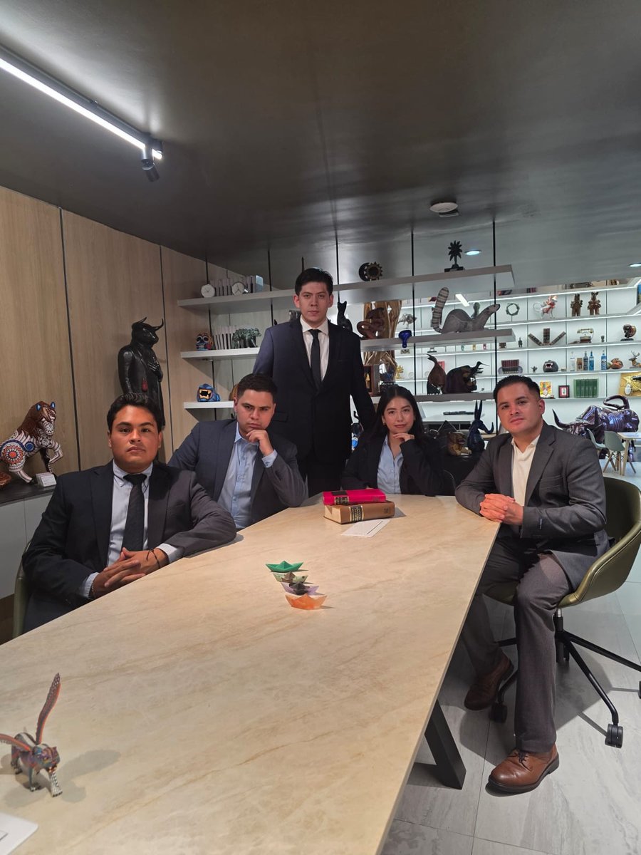 Equipo CIJE Corporativo